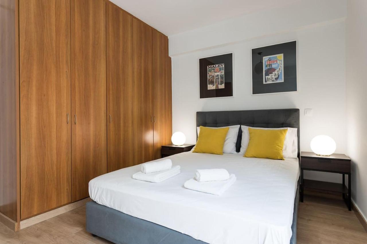 Stunning Flat With Lovely Terrace & Parking Garage Atenas Exterior foto