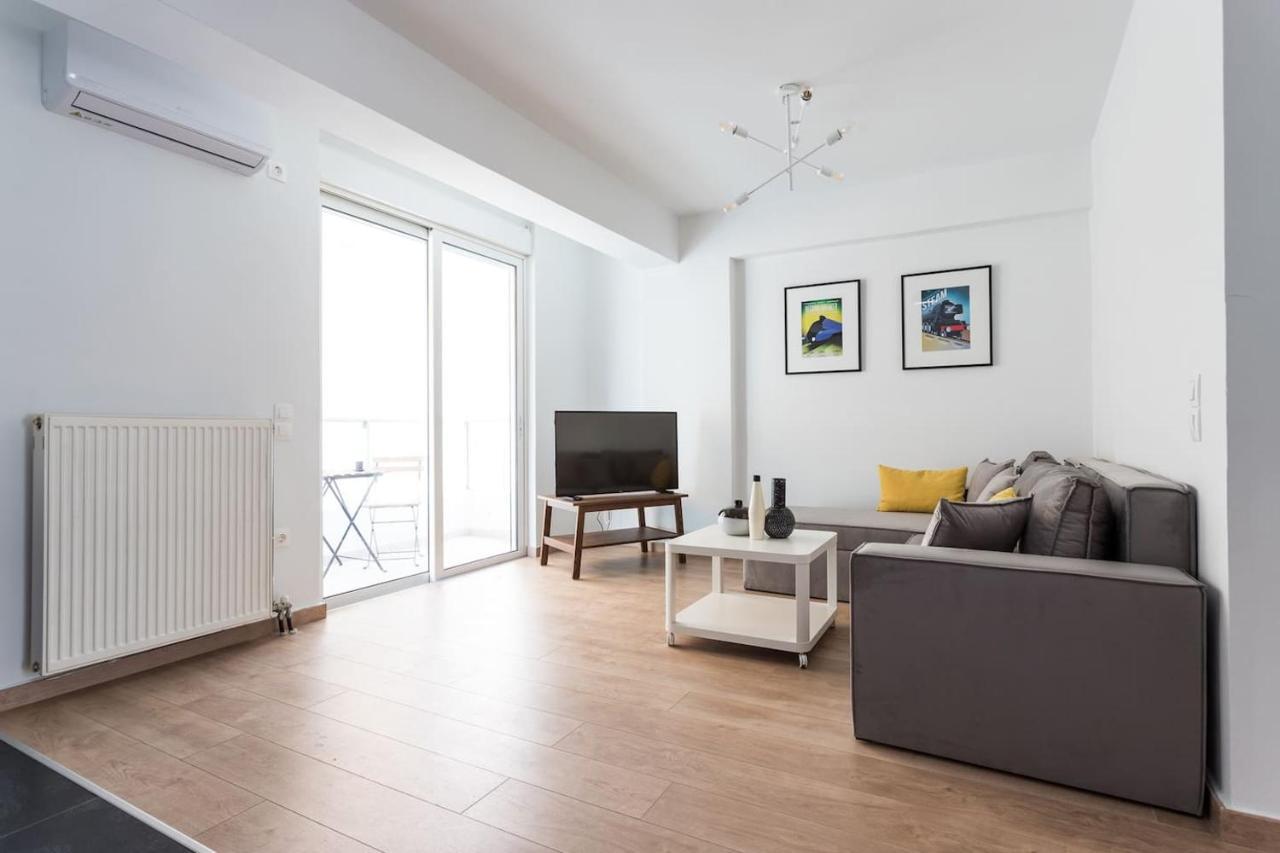 Stunning Flat With Lovely Terrace & Parking Garage Atenas Exterior foto