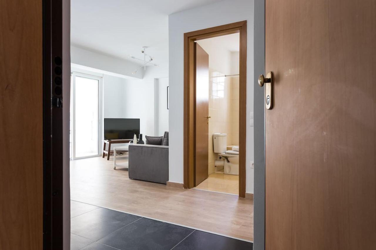 Stunning Flat With Lovely Terrace & Parking Garage Atenas Exterior foto
