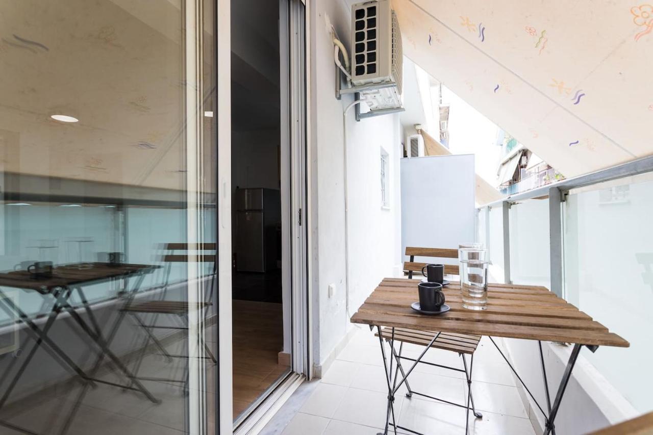 Stunning Flat With Lovely Terrace & Parking Garage Atenas Exterior foto